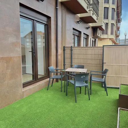 Flower Deluxe 2 Estudio Jardin 6082a Apartment
